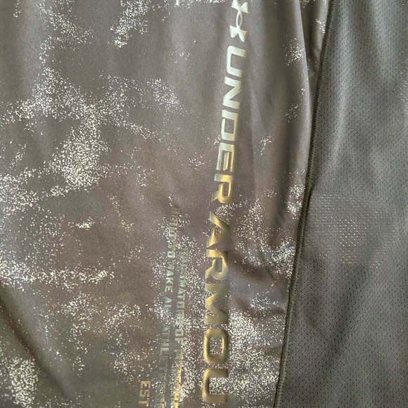 Under Armour short sleeve tshirt for sale - Picture 4 of 6
